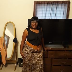 Meet your Posher, Cynthia